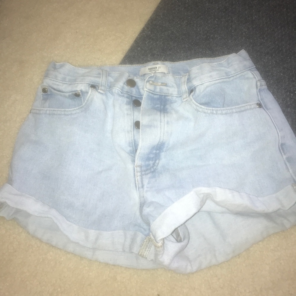 Light Wash F21 shorts